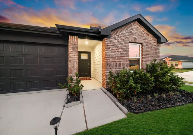 Photo 2 of Single family home for sale at 7839 Bel Fiore Dr, Richmond, TX 77406 | MLS# 54511224 | Listing updated on 2026-08-25