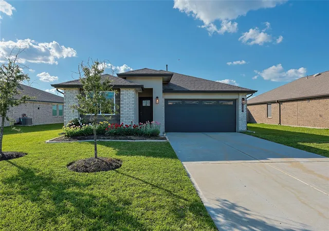 Homes for sale in Baytown, TX | 14507 Sweet Water Dr, Baytown, TX 77523 | MLS# 44312391