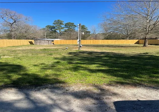 Photo 4 of Land for sale at 117 Rice St, Cleveland, TX 77327 | MLS# 76901395 | Listing updated on 2026-06-17
