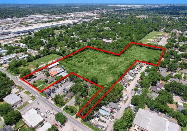 Photo 1 of Land for sale at 230 W Canino Rd, Houston, TX 77037 | MLS# 70828313 | Listing updated on 2026-07-17
