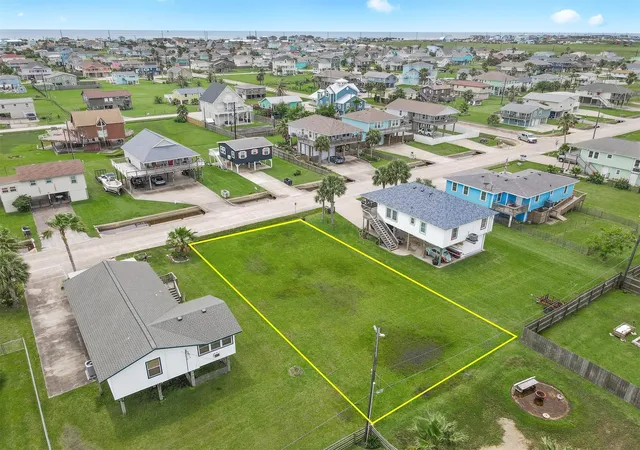 Homes for sale in Jamaica Beach, TX | 16534 Jolly Roger, Jamaica Beach, TX 77554 | MLS# 62007931