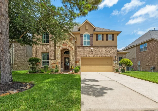 Photo 1 of Sale Pending at 12911 Waterbury Edge Ln, Humble, TX 77346 | MLS# 83040898 | Listing updated on 2026-09-18