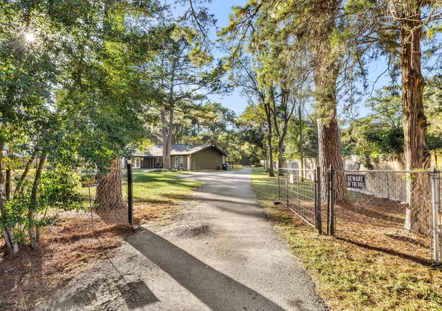 3rd image of 17002 Bobcat Trl, Cypress, TX 77429 | MLS# 81246550