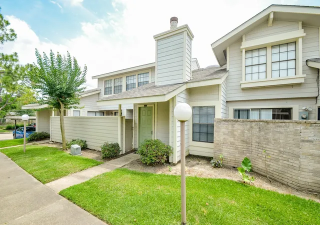 1st image of 6211 Ludington Dr #21-909, Houston, TX 77035 | MLS# 12785075