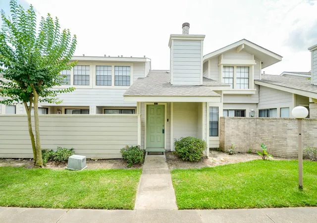 3rd image of 6211 Ludington Dr #21-909, Houston, TX 77035 | MLS# 12785075