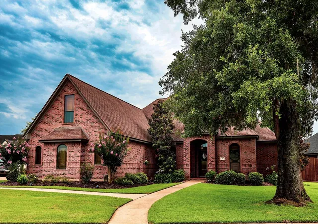 1st image of 51 Red Maple Ct, Lake Jackson, TX 77566 | MLS# 7674952