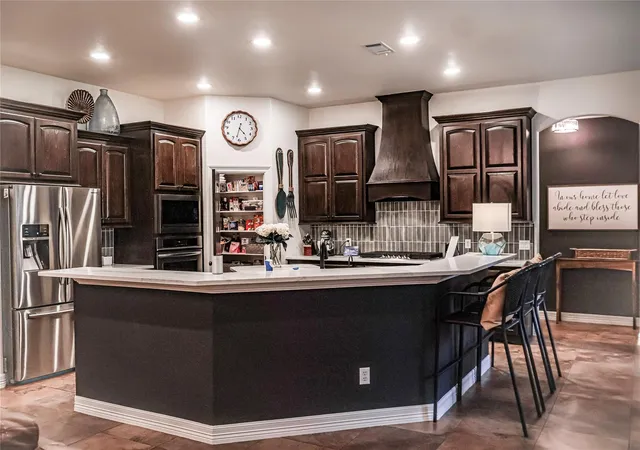 5th image of 51 Red Maple Ct, Lake Jackson, TX 77566 | MLS# 7674952