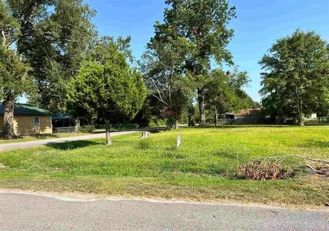 Photo 3 of Land for sale at 1601 Georgia Ave, Orange, TX 77630 | MLS# 26036495 | Listing updated on 2026-08-21