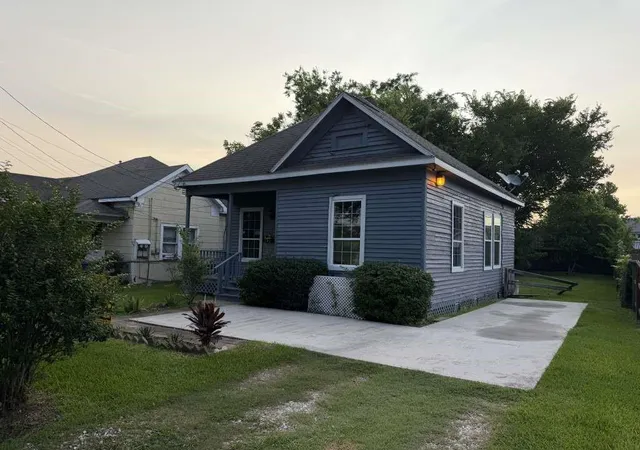 14th image of 1910 Worms St, Houston, TX 77020 | MLS# 93004678