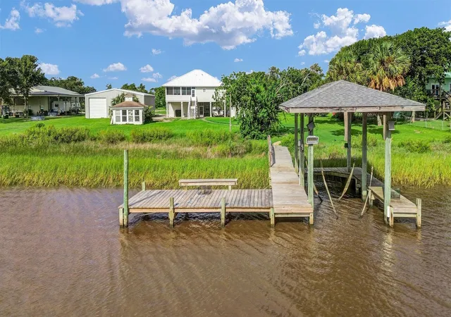 Photo 4 of Single family home for sale at 5256 County Rd 469, Brazoria, TX 77422 | MLS# 36415138 | Listing updated on 2026-07-22