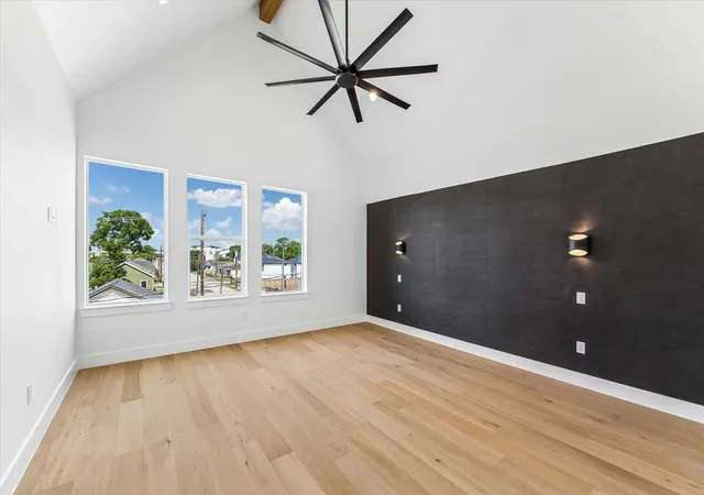 5th image of 3402 Market St, Houston, TX 77020 | MLS# 16864501