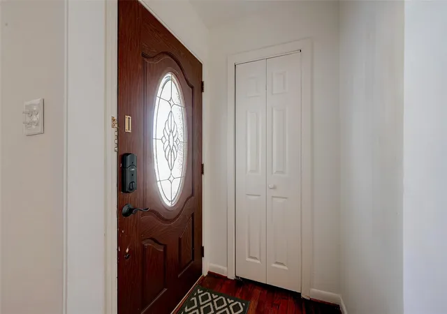 4th image of 4005 O'Meara Dr, Houston, TX 77025 | MLS# 84949385