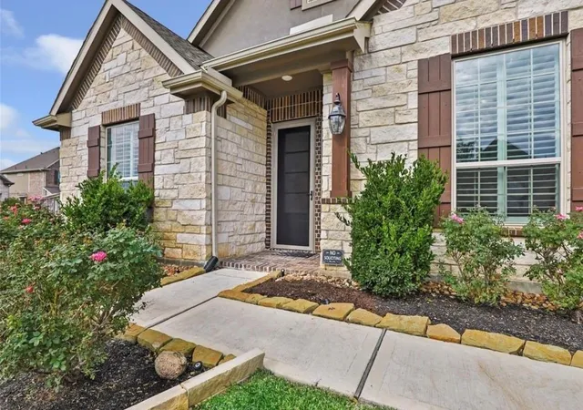 Homes for sale in Katy, TX | 6530 Poplar Meadow Ln, Katy, TX 77493 | MLS# 24542941