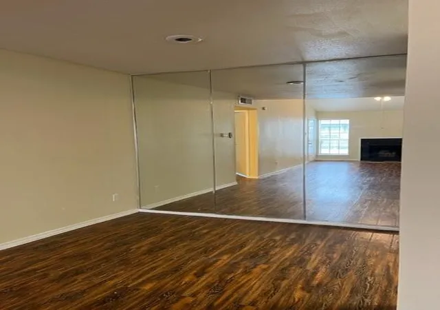 Photo 4 of Condo for sale at 12500 Sandpiper Dr #48, Houston, TX 77035 | MLS# 43975798 | Listing updated on 2026-09-19