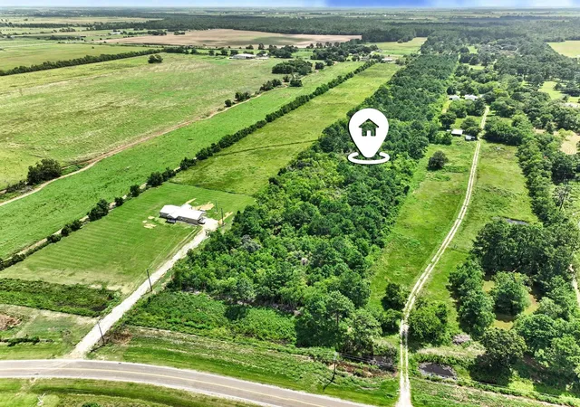 10th image of 0016 S Main, Anahuac, TX 77514 | MLS# 29567176