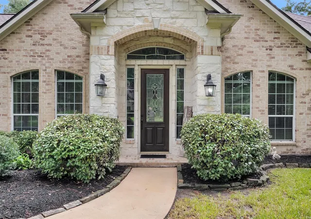 4th image of 19110 Timberlake Woods Ln, Tomball, TX 77377 | MLS# 81671598