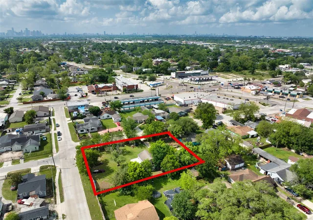 1st image of 135 Luther, Houston, TX 77076 | MLS# 98037745