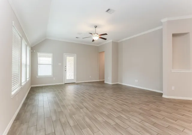 Photo 3 of Single family home for sale at 3332 Rolling View Ct, Conroe, TX 77301 | MLS# 63153924 | Listing updated on 2026-09-20
