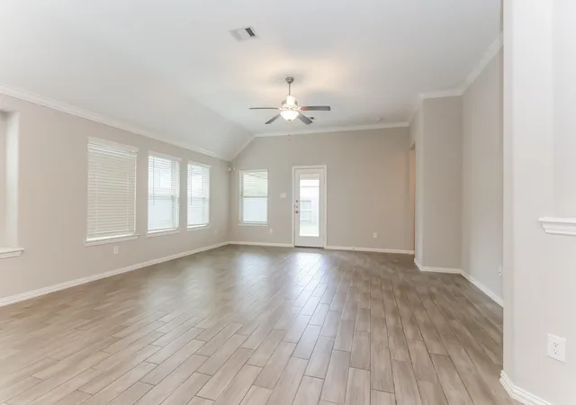 Photo 3 of Single family home for sale at 3332 Rolling View Ct, Conroe, TX 77301 | MLS# 63153924 | Listing updated on 2026-09-20