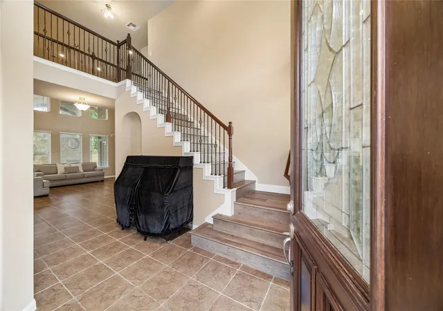 Homes for sale in Houston, TX | 6130 Riverchase Glen Dr, Houston, TX 77345 | MLS# 47962389