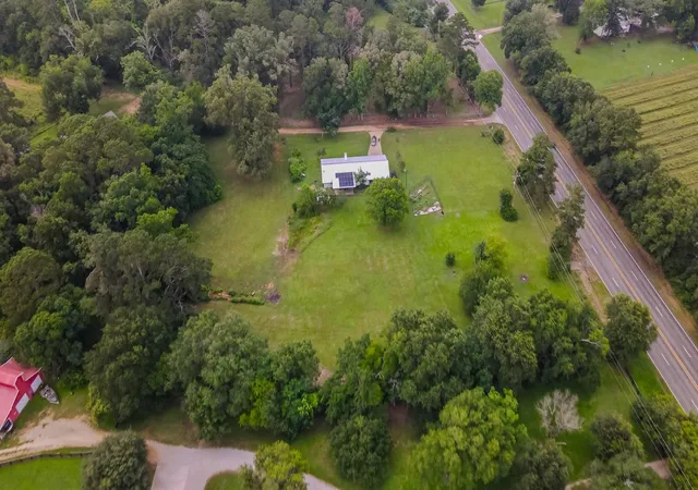 1st image of 215 Pr 301, Center, TX 75935 | MLS# 38367018