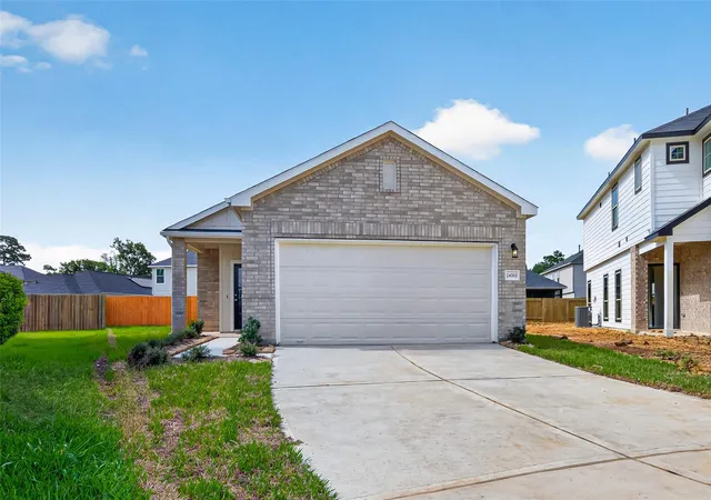 Photo 2 of Sale Pending at 24702 White Liberita Ct, Huffman, TX 77336 | MLS# 53320761 | Listing updated on 2026-09-14