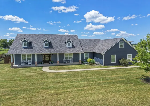 1st image of 831 Mimosa Ln, Franklin, TX 77856 | MLS# 14230373