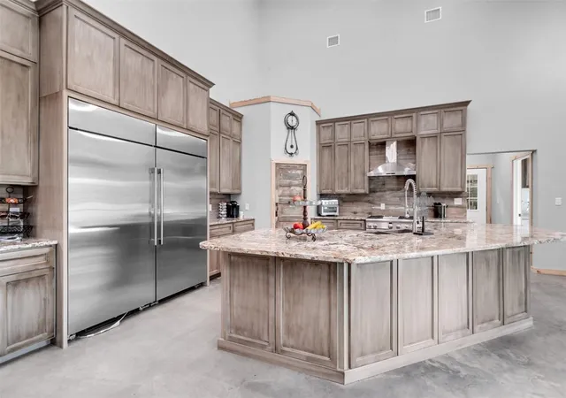 3rd image of 16865 Cowan Rd, Alvin, TX 77511 | MLS# 74739675