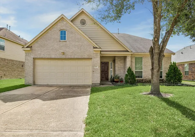 Photo 1 of Single family home for sale at 4118 Cascade Oaks Ct, Houston, TX 77084 | MLS# 17506952 | Listing updated on 2026-08-26