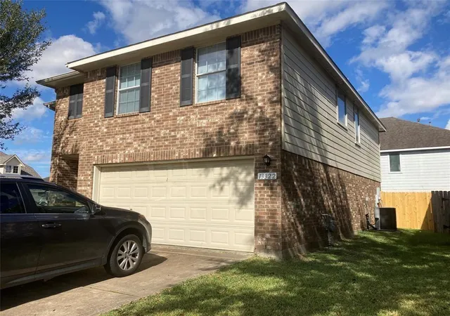 Photo 3 of Single family home for sale at 13322 Sleepy Crk Meadows, Houston, TX 77083 | MLS# 34864520 | Listing updated on 2026-02-19