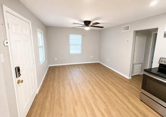 3rd image of 15519 Hwy 6, Santa Fe, TX 77517 | MLS# 17263348