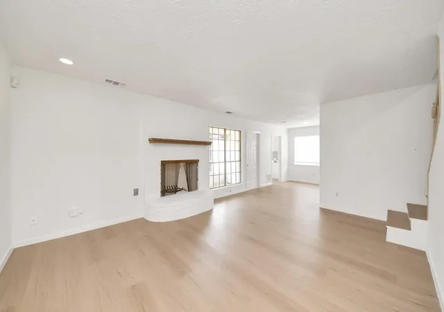 Photo 4 of Sale Pending at 7230 Pella Dr, Houston, TX 77036 | MLS# 72505136 | Listing updated on 2026-08-18