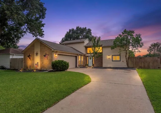 Photo 1 of Single family home for sale at 7215 Creek Crest Dr, Houston, TX 77095 | MLS# 34273735 | Listing updated on 2026-09-16