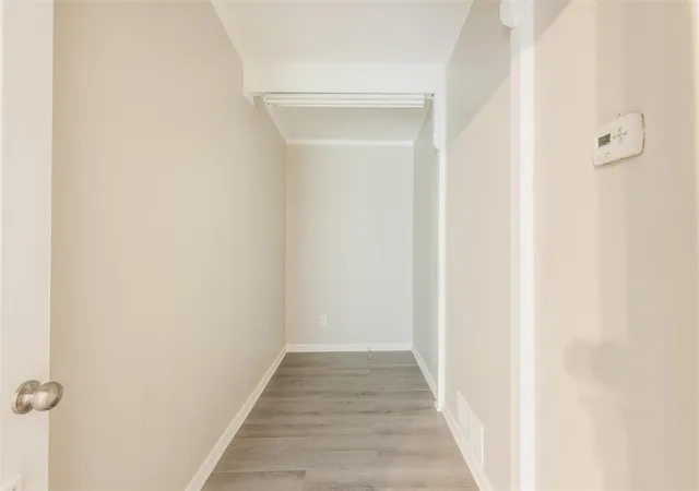 4th image of 1520 W Creek Dr, Conroe, TX 77304 | MLS# 80377998