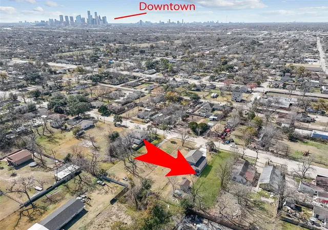 4th image of 0 Wayne St, Houston, TX 77026 | MLS# 45729497