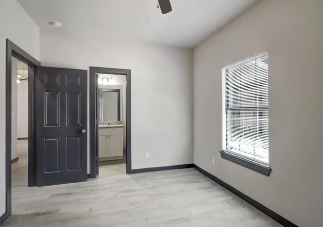 Photo 3 of Multi family home for sale at 5624 Kittridge St, Houston, TX 77028 | MLS# 91095667 | Listing updated on 2026-07-22