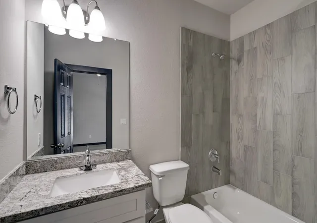 Photo 4 of Multi family home for sale at 5624 Kittridge St, Houston, TX 77028 | MLS# 91095667 | Listing updated on 2026-07-22