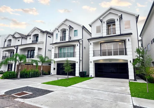Photo 1 of Single family home for sale at 902 Knox St #A, Houston, TX 77007 | MLS# 66429415 | Listing updated on 2026-07-21