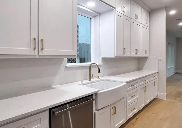 Photo 3 of Single family home for sale at 902 Knox St #A, Houston, TX 77007 | MLS# 66429415 | Listing updated on 2026-07-21