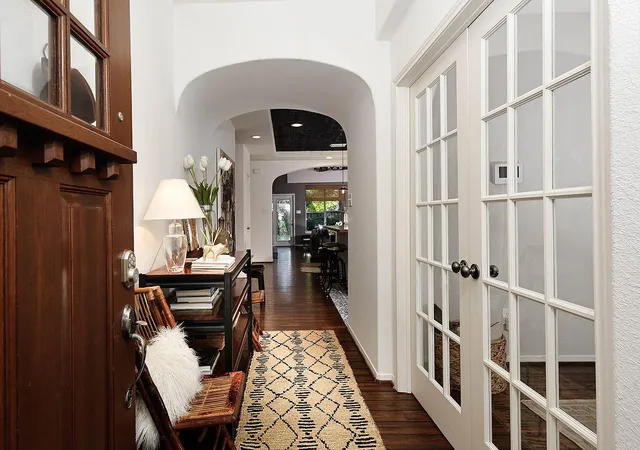 Photo 3 of Condo for sale at 63 Douvaine, The Woodlands, TX 77382 | MLS# 92113436 | Listing updated on 2026-08-12