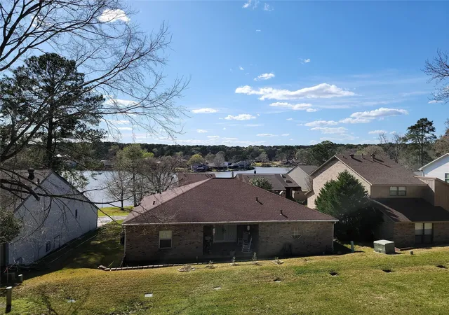 2nd image of 658 Cherry Hills, Huntsville, TX 77340 | MLS# 83731828