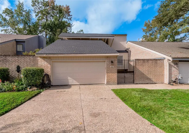 36th image of 658 Cherry Hills, Huntsville, TX 77340 | MLS# 83731828