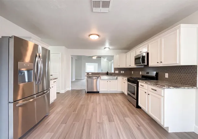 2nd image of 21714 Falcongate Ct, Humble, TX 77338 | MLS# 66418842