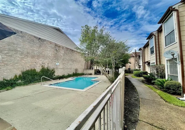 4th image of 2100 Wilcrest Dr, Houston, TX 77042