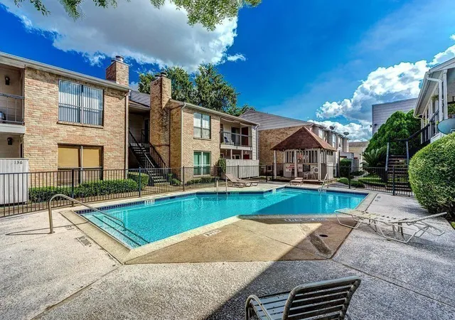 3rd image of 2100 Wilcrest Dr, Houston, TX 77042