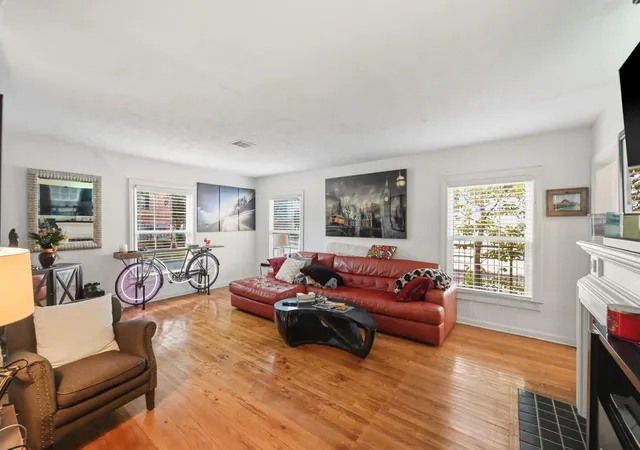 Photo 4 of Single family home for sale at 3143 Prospect St, Houston, TX 77004 | MLS# 83213032 | Listing updated on 2026-07-11