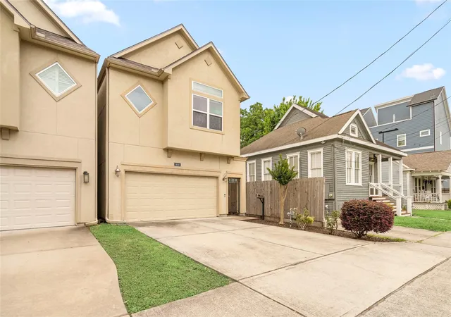 1st image of 1611 Summer St #B, Houston, TX 77007 | MLS# 14966494