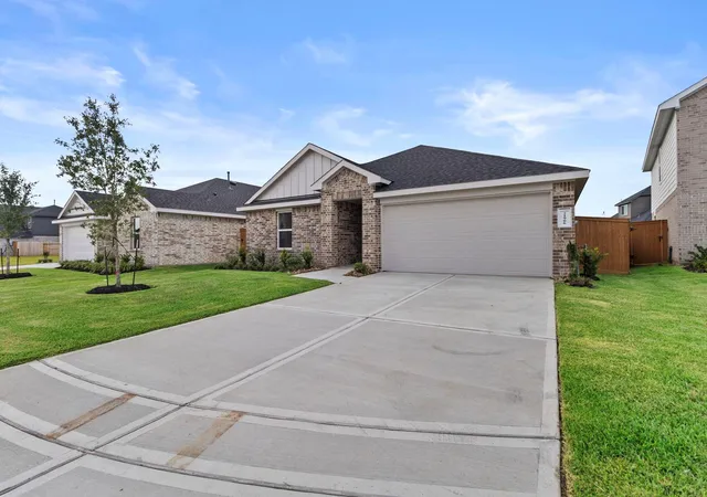 Photo 2 of Single family home for sale at 21906 Vernazza Bnd Dr, Hockley, TX 77447 | MLS# 83648922 | Listing updated on 2026-10-20