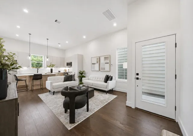 3rd image of 5518 Wheatley St #C, Houston, TX 77091 | MLS# 72598134