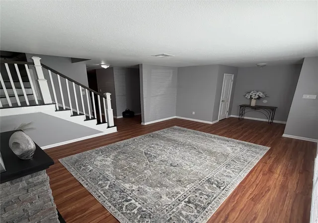 Photo 2 of Condo for sale at 1831 Sherwood Forest St #20, Houston, TX 77043 | MLS# 51632723 | Listing updated on 2026-09-18